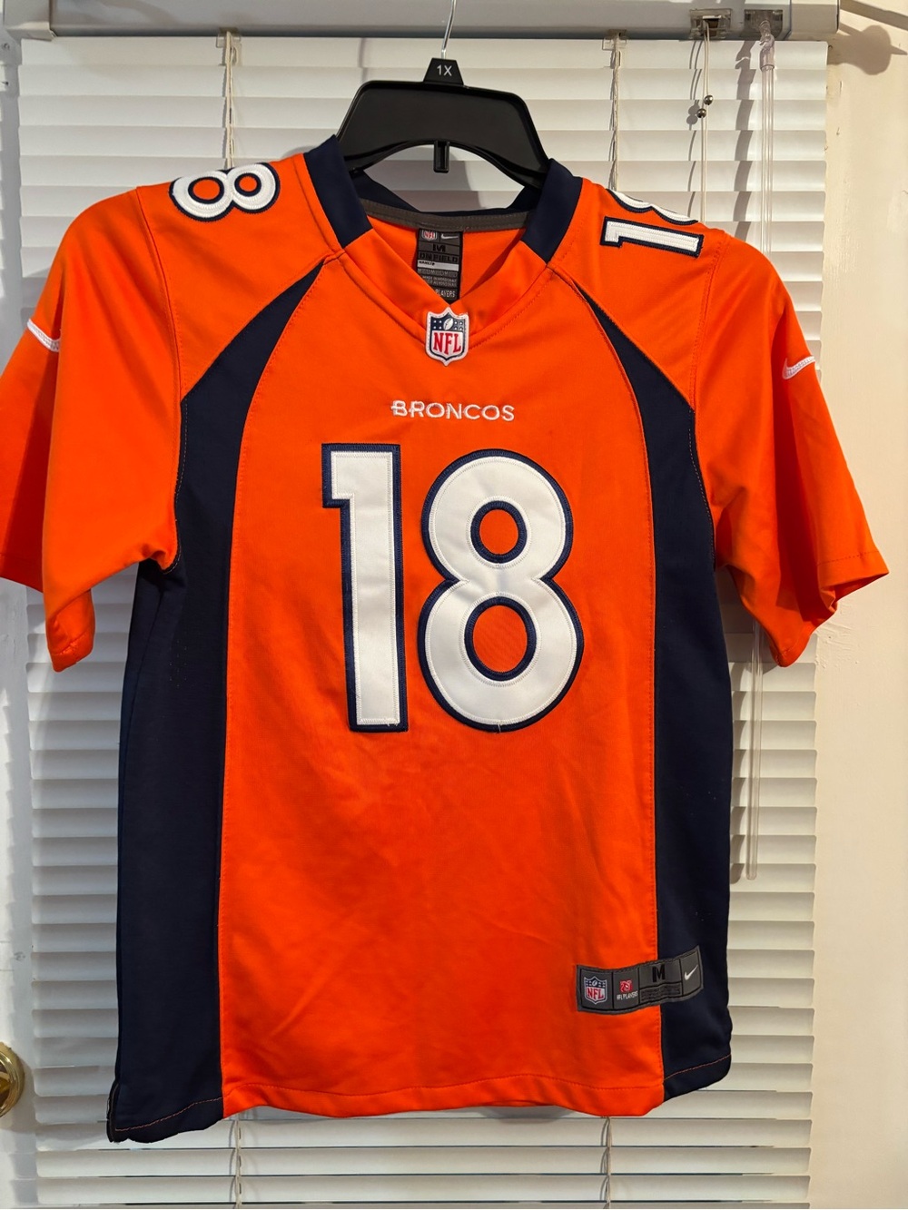 Peyton Manning Denver Broncos Jersey Nike On Field Youth Size Medium Orange #18